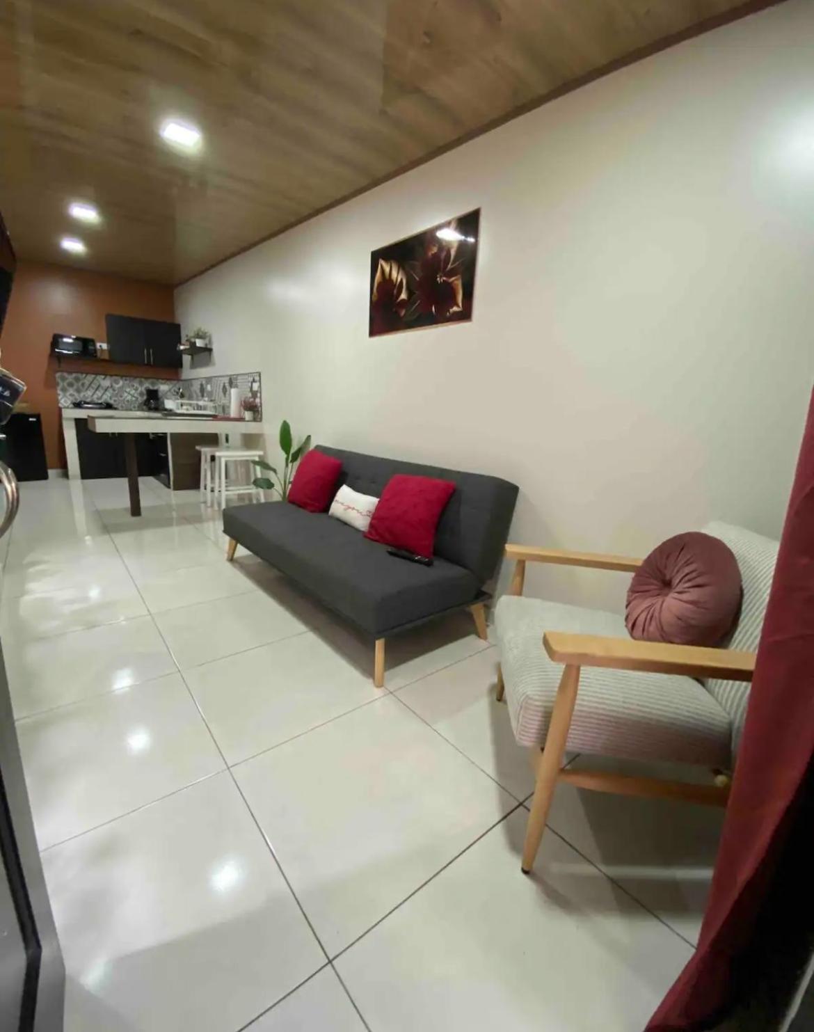 Apartamentos H Gonzalez #11#4 Αλαχουέλα Εξωτερικό φωτογραφία