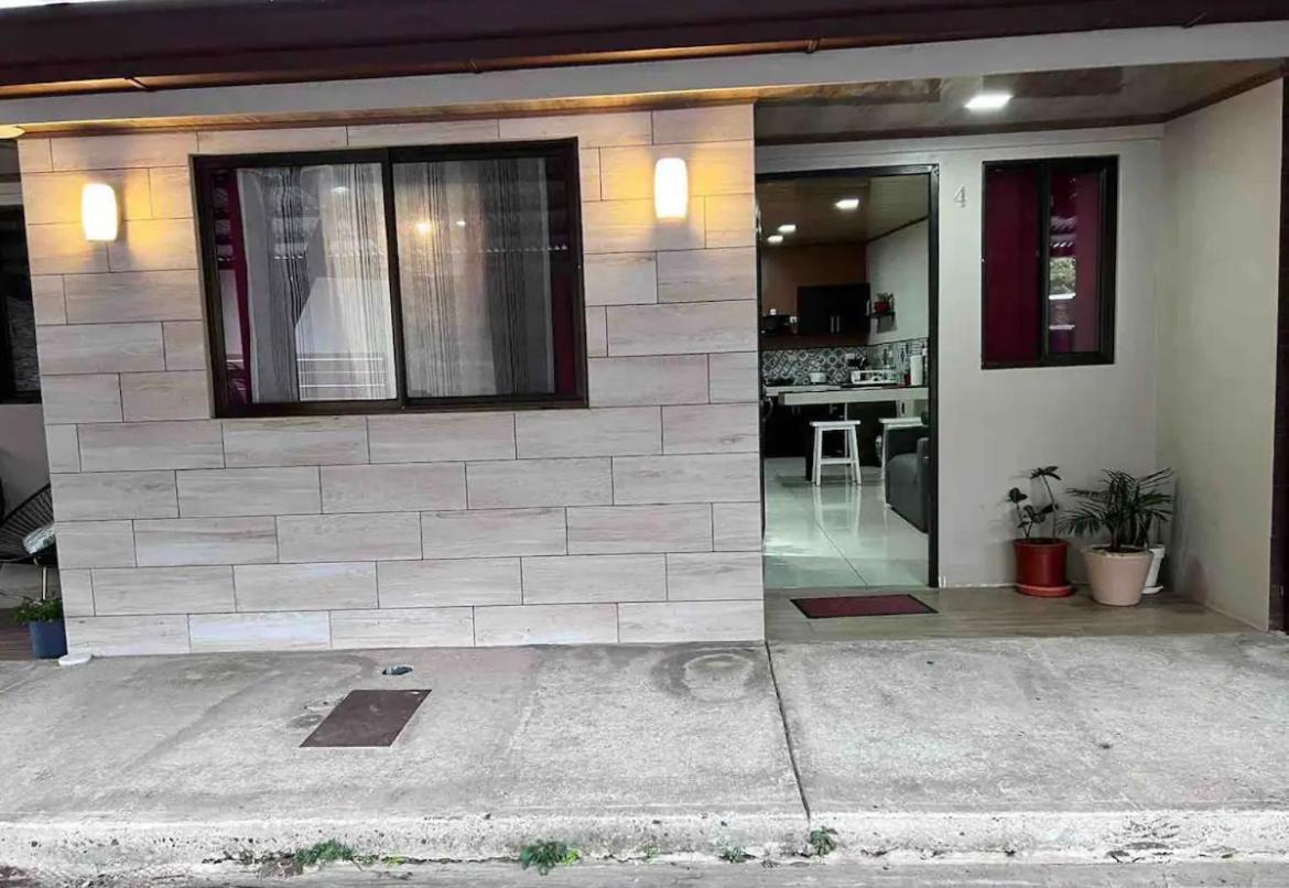 Apartamentos H Gonzalez #11#4 Αλαχουέλα Εξωτερικό φωτογραφία